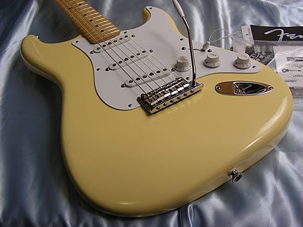 Fender American Standard Stratocaster FSR LTD ED Strat Vintage White 