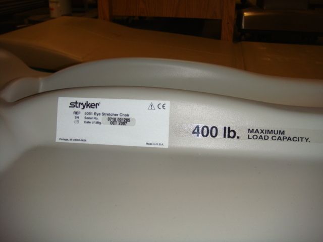 You are bidding on a very nice Refurbished 5051 eye stretcher with 90 