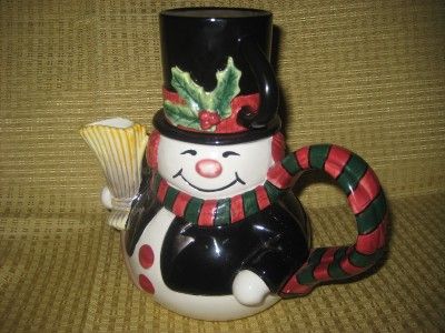 FITZ AND FLOYD ESSENTIALS SNOWMAN 2 PC TEA POT  