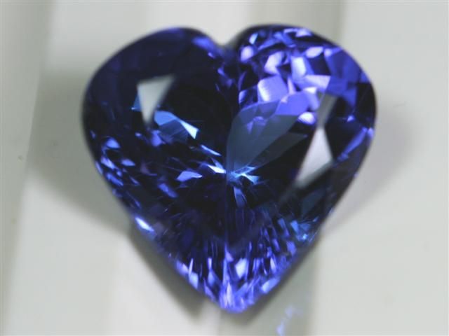 NATURAL AAA+++ Heart 7.98ct Loose TANZANITE BEST ON  GREAT CUT AND 