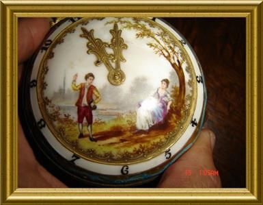 ANTIQUE SEVRES 1780 SIGNED Snuff Box,Compact Listed  