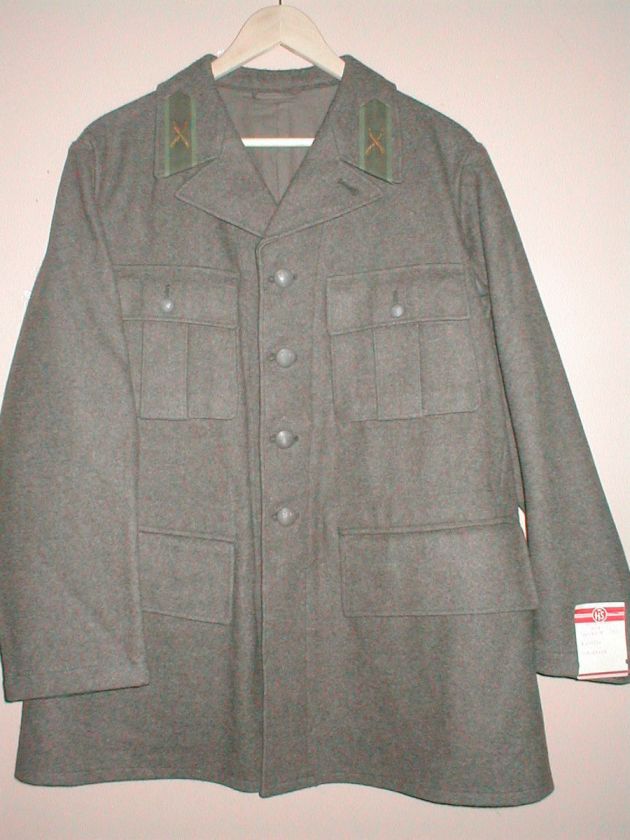 UNISSUED 1942 d. SWEDISH ARMY INFANTRY TUNIC W/INSIGNIA, X LARGE SIZE 