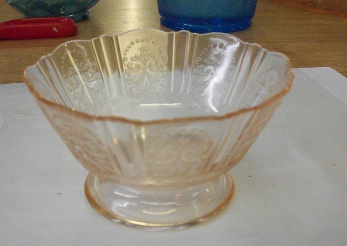 DEPRESSION GLASS AMERICAN SWEATHEART SMALL SHERBET  