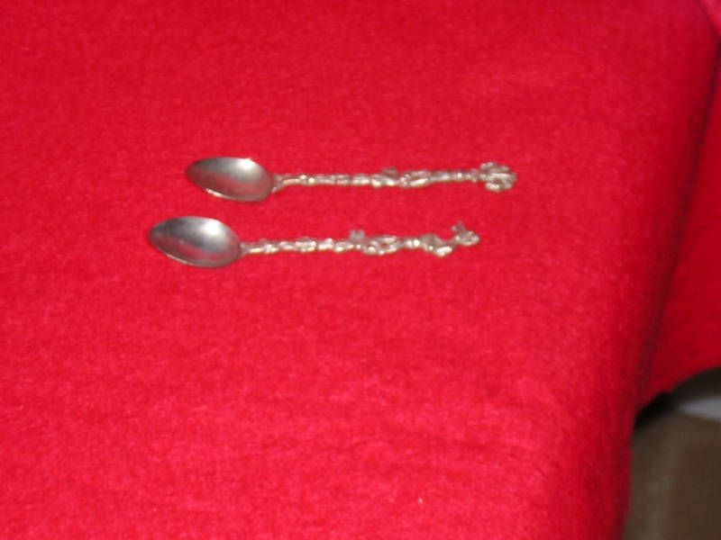 Pair of Italian Souvenir Spoons by Montagnani  