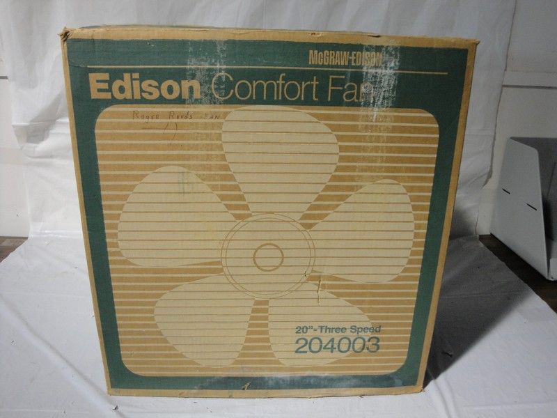 1970s McGraw Edison 20 3 Speed Comfort Box Fan  