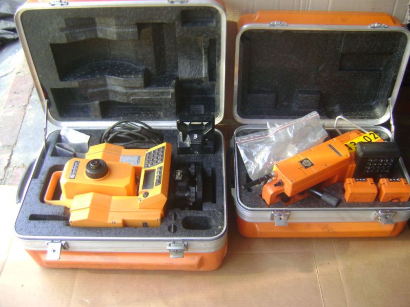 GEODIMETER GDM4400 TRANSIT LASER AND 4400 UHF FREQUENCY  