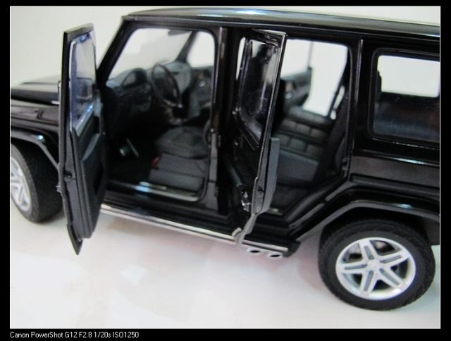 AUTOart 118 MERCEDES Benz G55 AMG Die Cast Model Black  