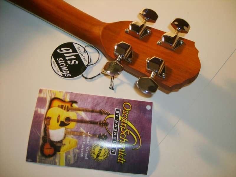 Oscar Schmidt Concert Ukulele Pack with DVD & Gig Bag  