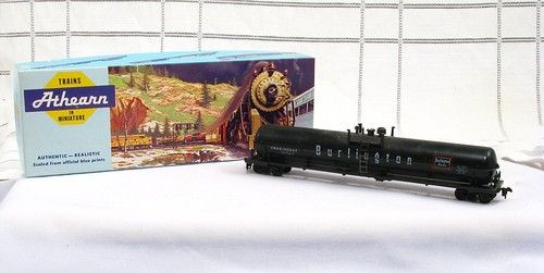 Burlington Tank Car HO Scale Model Train  