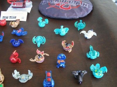 HUGE LOT OF 112 BAKUGAN BATTLE BRAWLERS TRAPS 200 CARDS ARENA CASES 