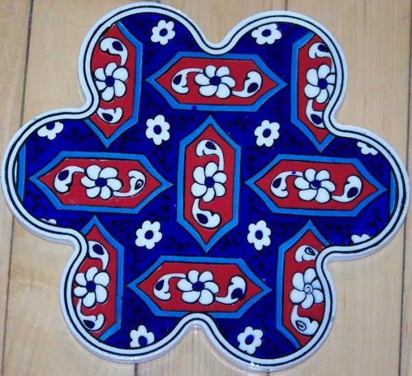 Flower Shaped Turkish/Ottoman Ceramic Hot Plate/Tile  