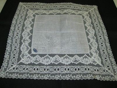 VINTAGE LINEN & FRENCH LACE WEDDING HANDKERCHIEF HANKIE  